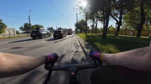 С работы в магазин на краю города на велосипеде