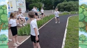 Легкоатлетическая эстафета
в группе «Улыбка»☺
Никитина О.В., Соловьёва М.А., Плескачева О. М. 👍