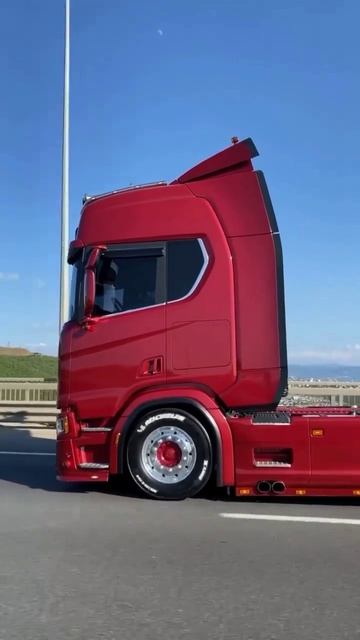 bigcar-shop.ru - дальнобой_седельные тягачи смотреть онлайн