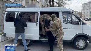 Жителя Севастополя задержали за передачу СБУ сведений о российской армии: видео