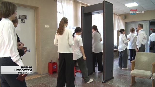 Волгоградские выпускники написали экзаменационные работы по русскому