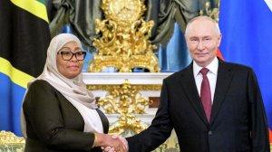 Путин провел переговоры с президентом Танзании Самией Сулуху Хасан