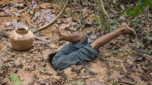 Постройте самый секретный скрытый подземный туннель в глубоких джунглях