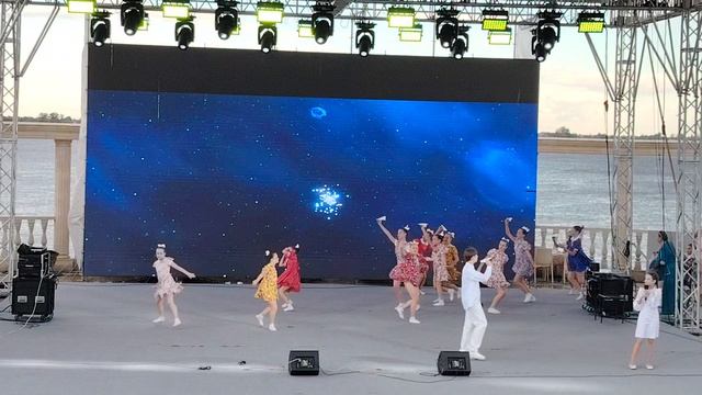 Прекрасное далеко Амфитеатр 02.06.2026 смотреть онлайн