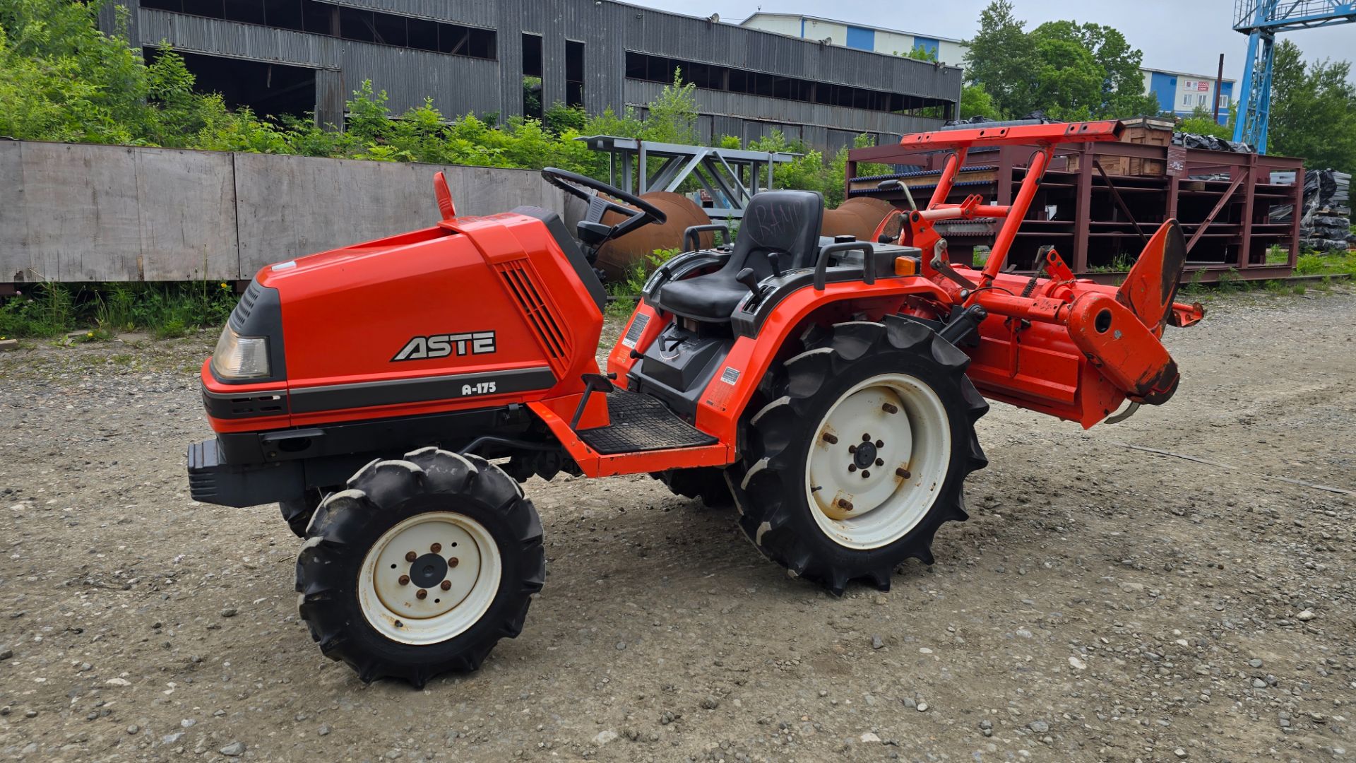 KUBOTA ASTE A-175 4ВД, ФРЕЗА 1,2М, БЫСТРЫЙ РАЗВОРОТ, АВТО ГЛУБИНА-ГОРИЗОНТ, ВО ВЛАДИВОСТОКЕ смотреть онлайн