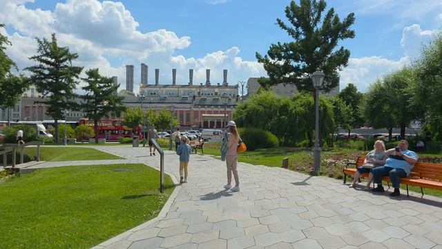 Прогулка по Зарядью Москва июнь 2026. смотреть онлайн