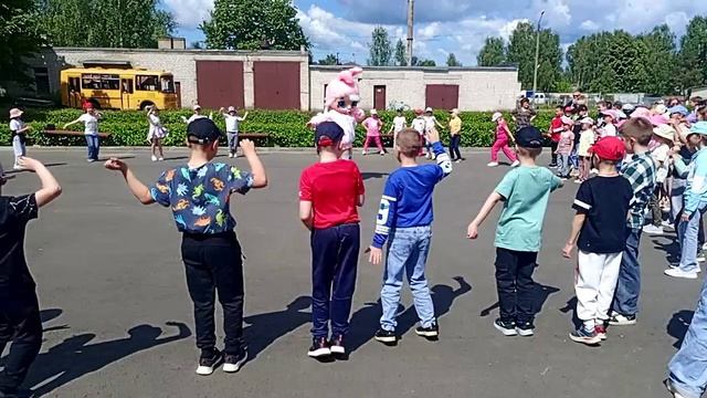 Здравствуй, лето! смотреть онлайн