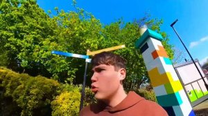 Прятки в большом парке Legoland