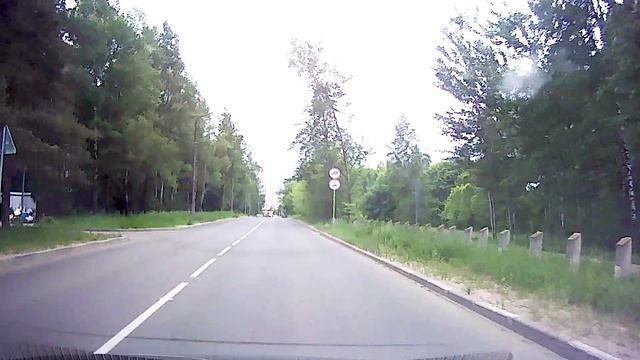 Три городские достопримечательности (знаменитая сосна, божий храм, храм культуры) смотреть онлайн