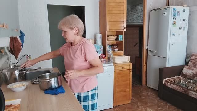 Как всё успеть. Жизнь на Даче. смотреть онлайн