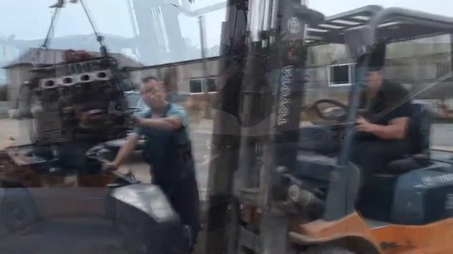 Стуканул движок - чиним смотреть онлайн