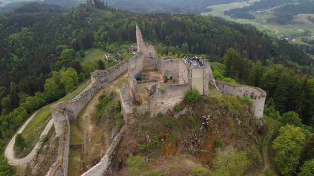 Замок Ruttenstein