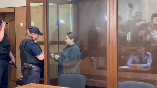 Суд арестовал Хатуну Аташян: она обманула звезд на 100 млн рублей смотреть онлайн