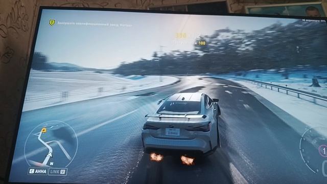 играем в гонку смотреть онлайн