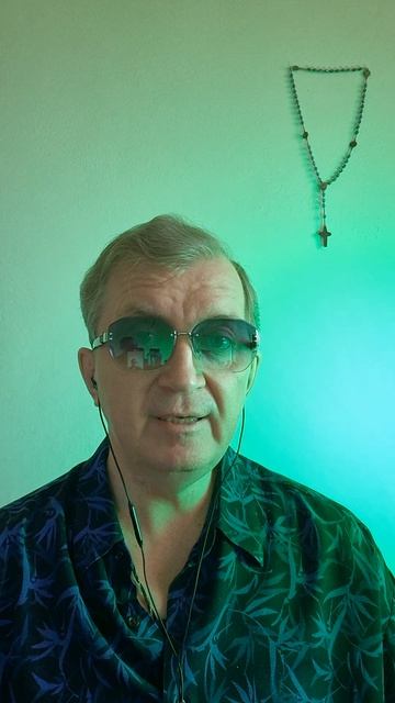 2026. Что общего между хоккеистом Малкиным Биланом и Ксенией Собчак.Неукротимые. МНЕНИЕ А.РОЖИНЦЕВА