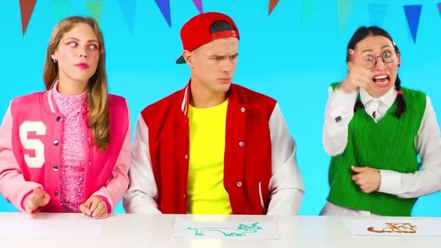 Кто Лучше Нарисует Предмет Получит Его  Битвы с Едой от Fun Teen
