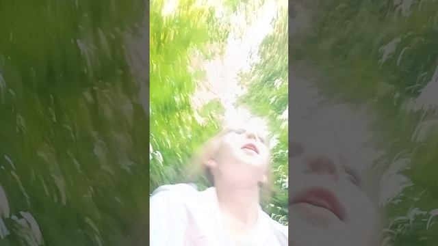Я гуляю в лесу