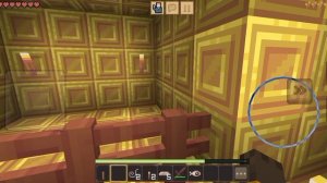 нашёл и победил 4 мобов в игре на подобий Minecraft