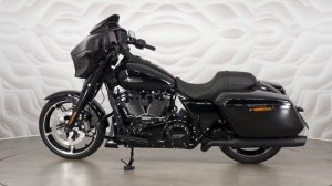 Harley-Davidson Street Glide vin 5HD1KB758SS645229