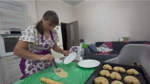 ЗАВТРА ОТКЛЮЧАТ ВОДУ! ГОТОВЛЮ НА 2 ДНЯ ВПЕРЁД: СУП, КУРИЦА С КАРТОШКОЙ И ВЫПЕЧКА.ИЗ ГОРОДА В ДЕРЕВНЮ