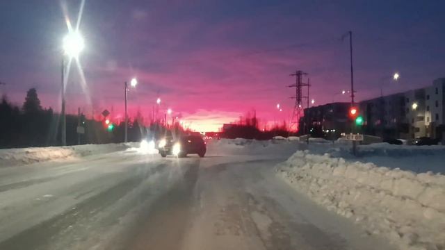 НОЯБРЬСКЗАКАТСЕВЕРЗИМАГОРОД