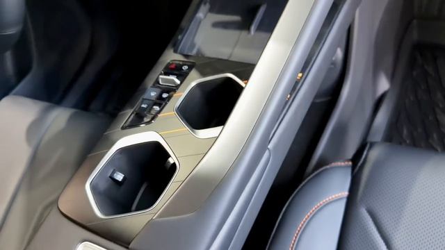 Omoda C5 черный