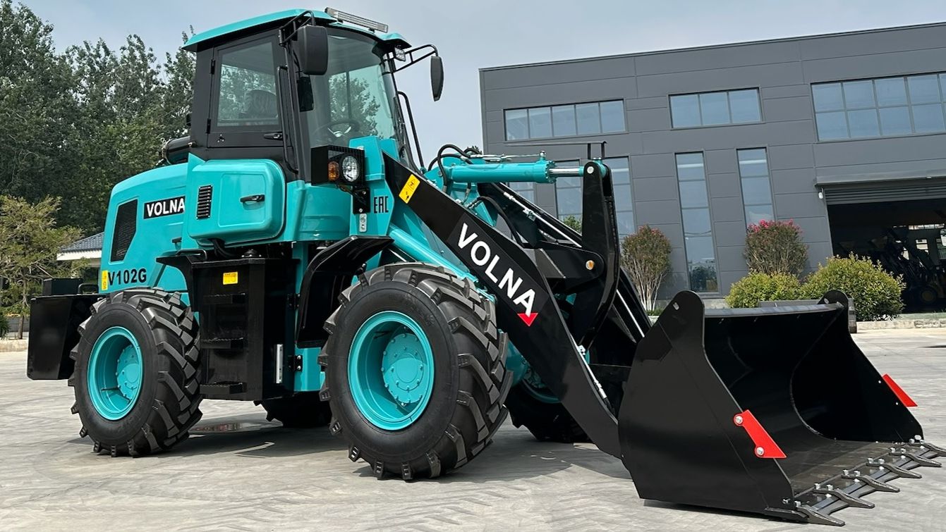 Фронтальный погрузчик VOLNA 102G Рабочая лошадка.