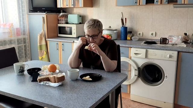 Ездили на участок и обнаружили УПАВШИЙ ДРОН . Завтрак.
