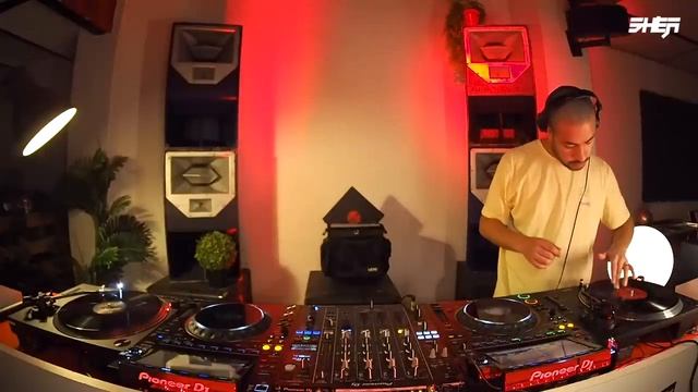 Indie Dance _ New Beat _ EBM _ DJ Set by Intruso 2024