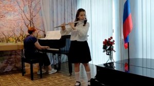 Попова Эмилия 13 лет 
2 год обучения 
А. Кравчук «Концерт G dur» 1ч. 
Ю. Островский «Весенний вальс»