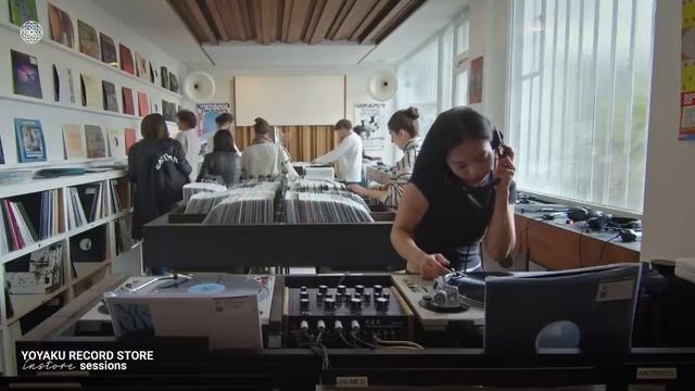 Soyoon - Yoyaku instore session смотреть онлайн