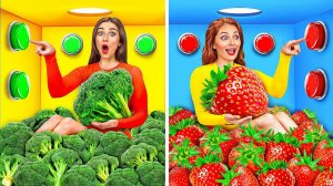 1000 Загадочных Кнопок и Только Одна Тебя Спасет # Смешные Моменты от Jelly DO Challenge