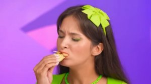 Кулинарный Челлендж_ Я против Бабушки _ Смешные Кухонные Войны от TeenDO Challenge