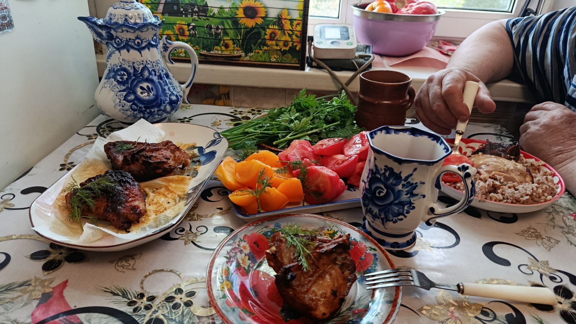 ВОТ ГАДИНА ! ВКУСНЫЙ ОБЕД, ВЕЧЕРНИЕ ХЛОПОТЫ смотреть онлайн