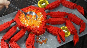 НЕВЕРОЯТНАЯ ГОТОВКА! LEGO Гигантский КОРОЛЕВСКИЙ Краб🦀 Приготовление Блюд в Реальной ЖИЗНИ + АСМР!
