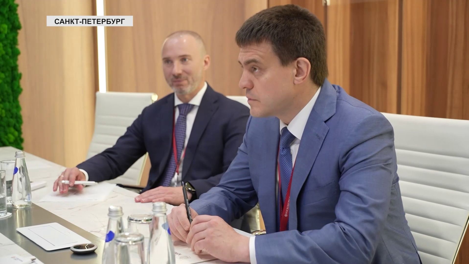 В КРАСНОЯРСКОМ КРАЕ ХОТЯТ СОЗДАТЬ ЦЕНТР СПУТНИКОСТРОЕНИЯ смотреть онлайн