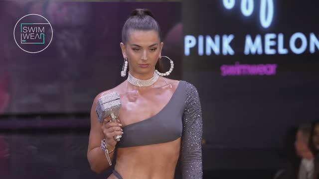 DIANA LAPO x PINK MELON Art Hearts - SS 2025 - 4K Slow Motion
