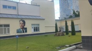 НА ТЕРРИТОРИИ СТУДИИ МОСФИЛЬМ...