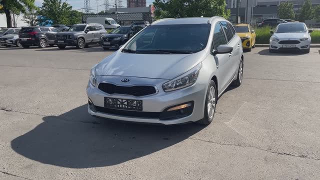 Kia Ceed (2017) смотреть онлайн