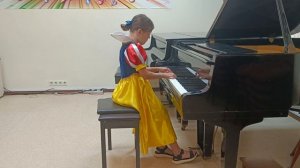 О.Геталова. Рикки на прогулке. Исполняет Казакова Агата,8 лет.