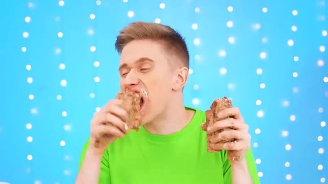 Большая Средняя или Маленькая Тарелка Челлендж  Потрясающие Кухонные Хитрости