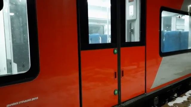 Электропоезд ЭС2Г Ласточка сообщением Подольск- Нахабино D2 смотреть онлайн