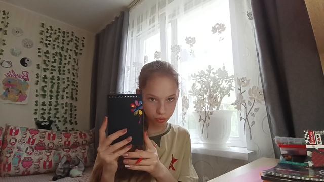 разбираю все блокноты и ежедневники 🌷