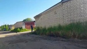 едем возле горожей на: bmxe