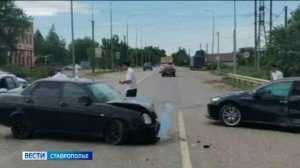 На Ставрополье два водителя пострадали в аварии