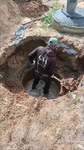 Монтаж вертикальной станции биологической очистки ЕвроДиамант 5 Лонг в Раменском районе 👍🚽🤝
