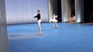 Большое классическое па де де  -  Камила Султангареева , Кирилл Травин