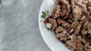 Как обжарить грецкие орехи в микроволновке
