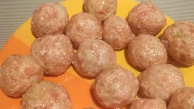 Как приготовить сырный суп с фрикадельками. Обзор.