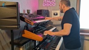 Italo Disco / I Santo California - Tornero / Korg Kronos